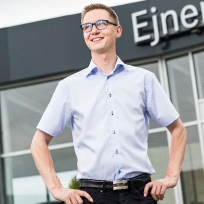 Mikkel, forretning & ai hos WebAnker